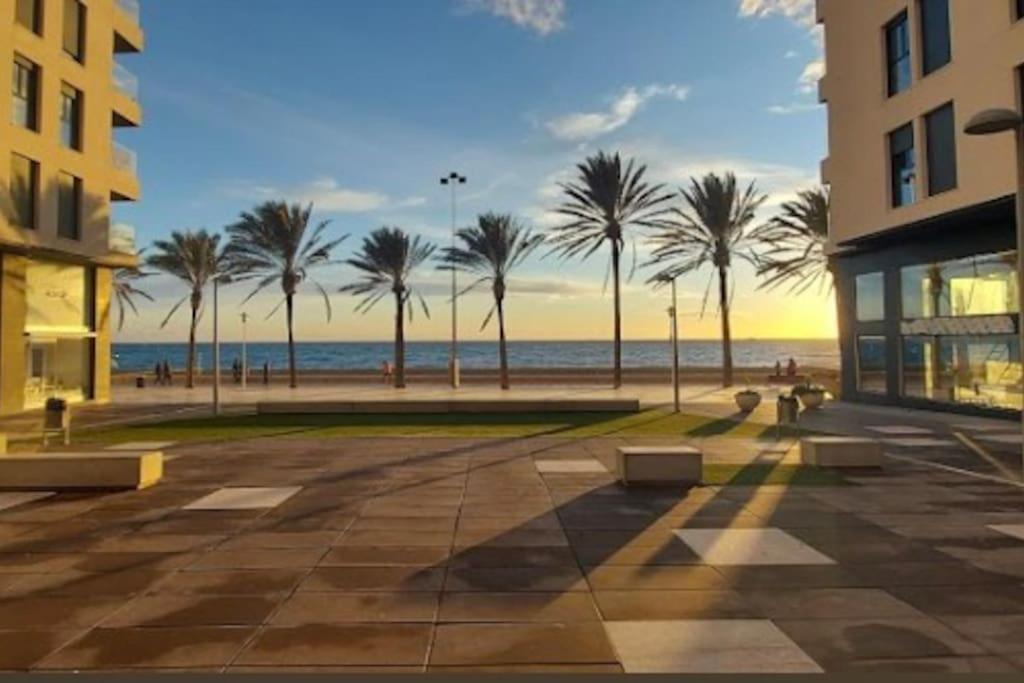 Casa Del Mar Luxury. Primera Linea De Playa Almería Extérieur photo